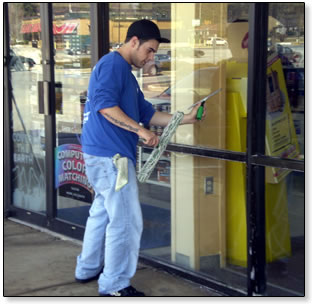 commercial-window-cleaning-company-1